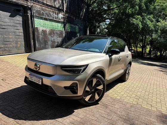 VOLVO XC40 P6 RECHARGE ELECTRIC PLUS